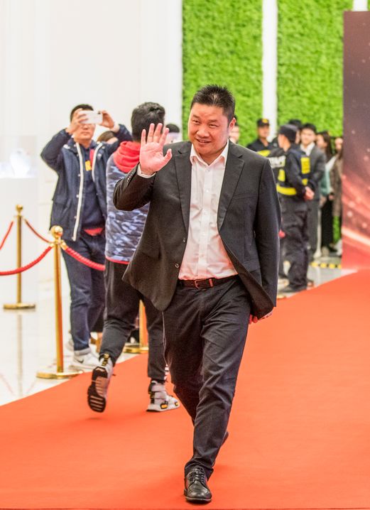 第一世界游泳冠军是谁_游泳冠军世界是哪个国家_游泳比赛世界冠军